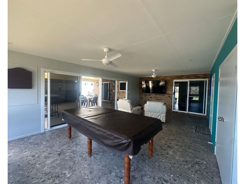 67 Rasmussen Avenue, Hay Point QLD 4740