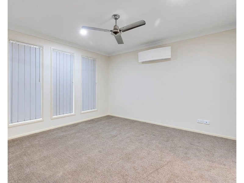 38 Whitehaven Drive, Blacks Beach QLD 4740