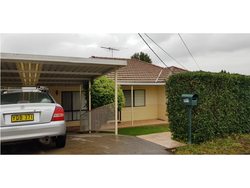 8 Stella Place, Blacktown NSW 2148