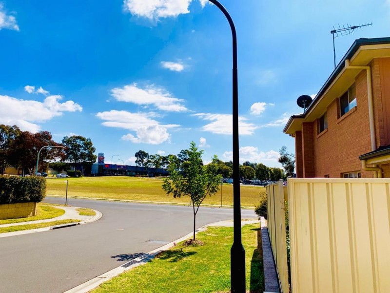 1A Jonah Street, Stanhope Gardens NSW 2768