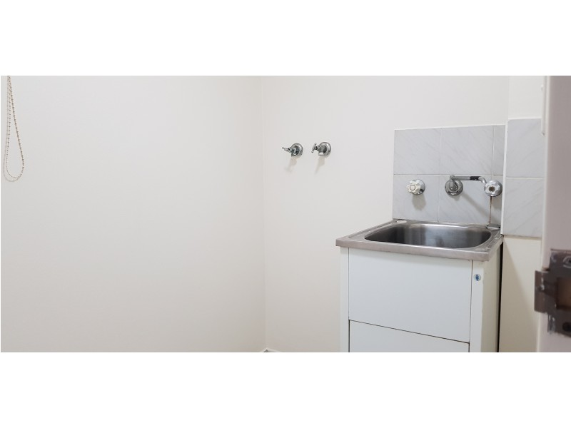 4/249 Dunmore Street, Pendle Hill NSW 2145