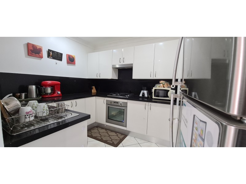 42 Kenneth Crescent, Dean Park NSW 2761