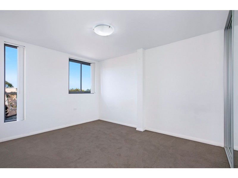 23/14 Peggy Street, Mays Hill NSW 2145