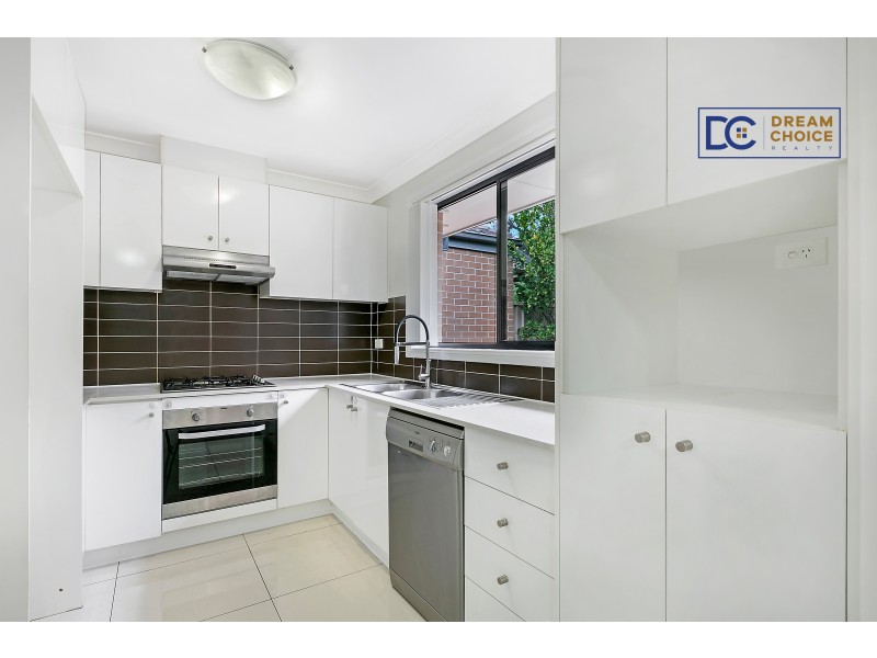 7/15 Tungarra Road, Girraween NSW 2145