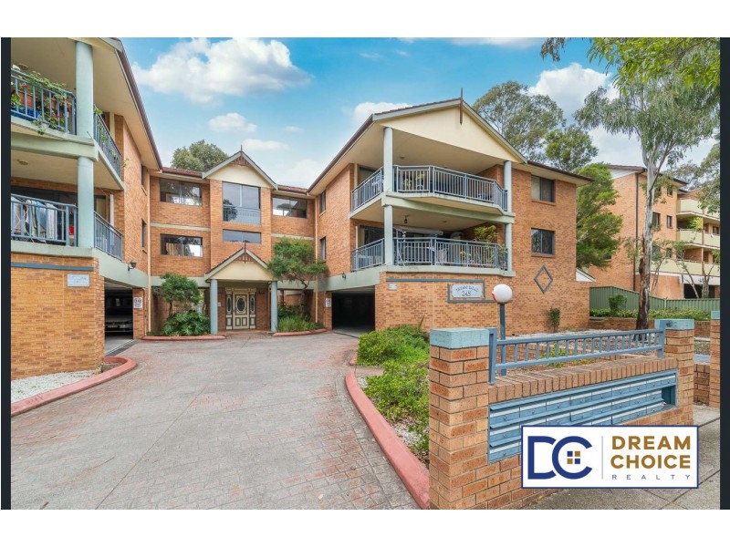 11/245 Targo Road, Toongabbie NSW 2146