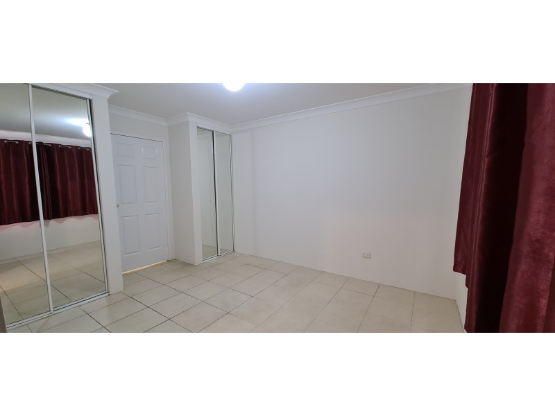 11/245 Targo Road, Toongabbie NSW 2146