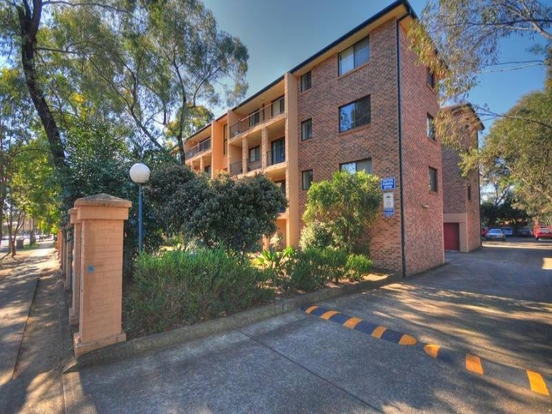 10/227-231 Targo Road,  Girraween NSW 2145, Toongabbie NSW 2146