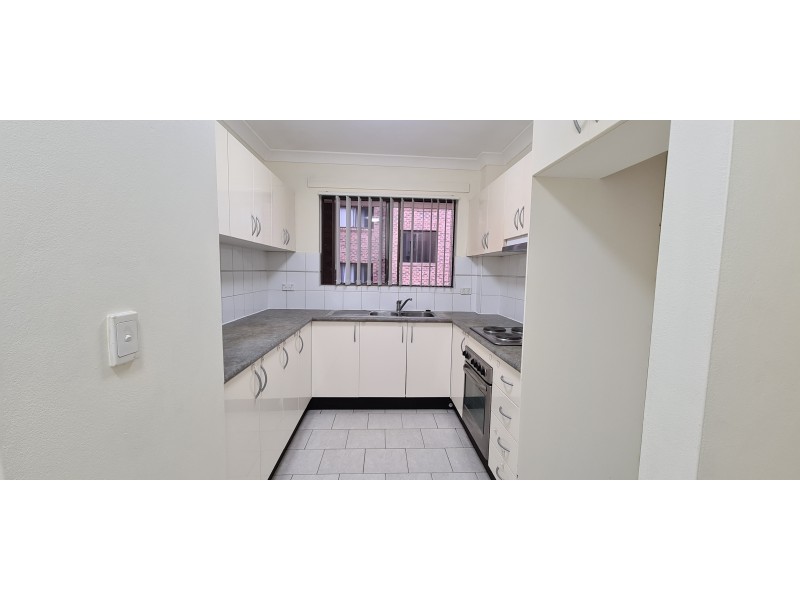 10/227-231 Targo Road,  Girraween NSW 2145, Toongabbie NSW 2146