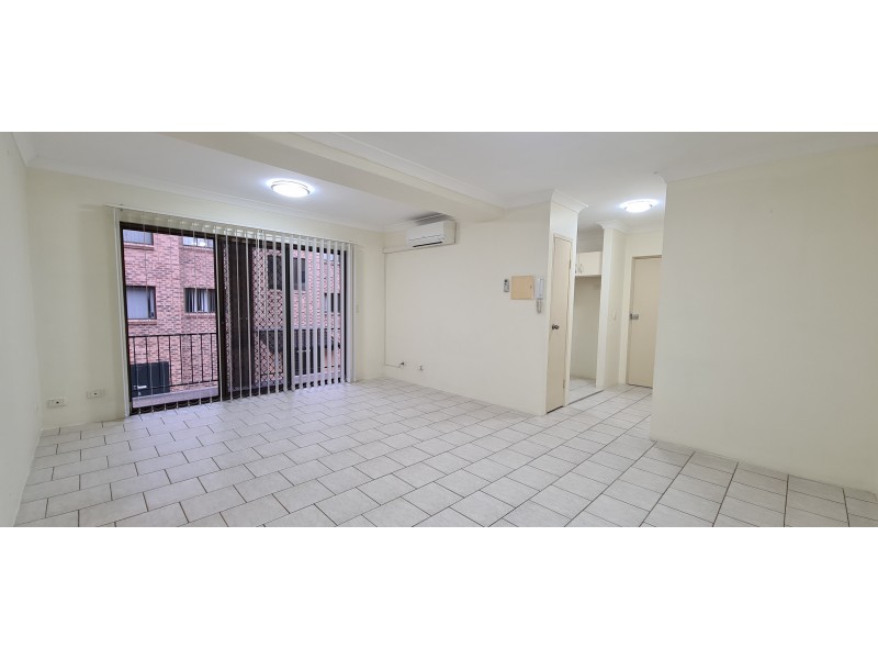 10/227-231 Targo Road,  Girraween NSW 2145, Toongabbie NSW 2146