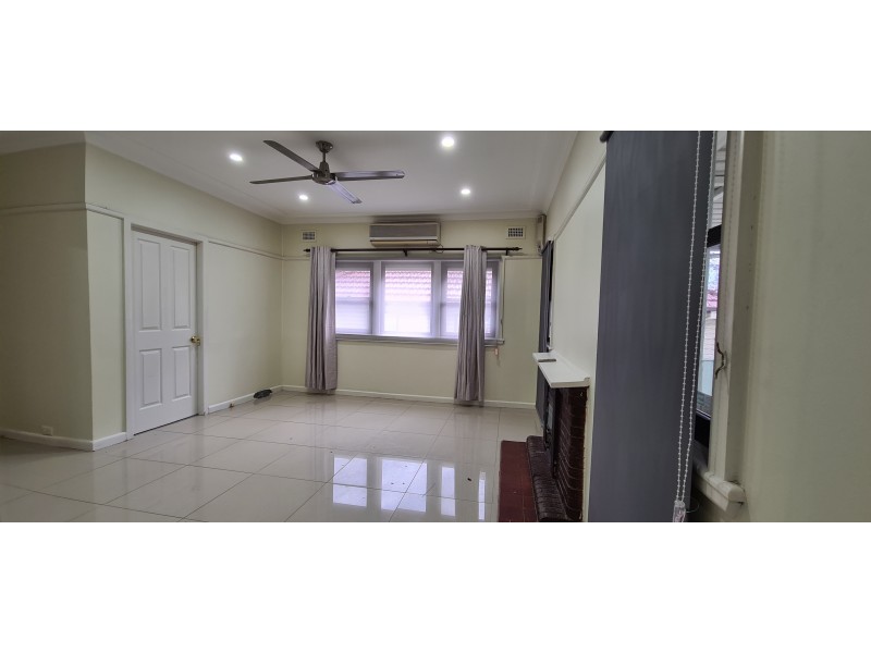 10 Essington Street, Wentworthville NSW 2145