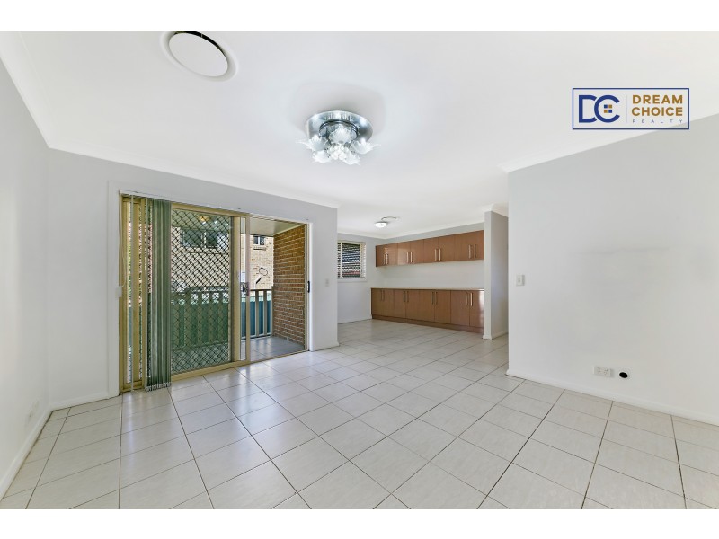 4/171-175 Targo Road, Girraween NSW 2145