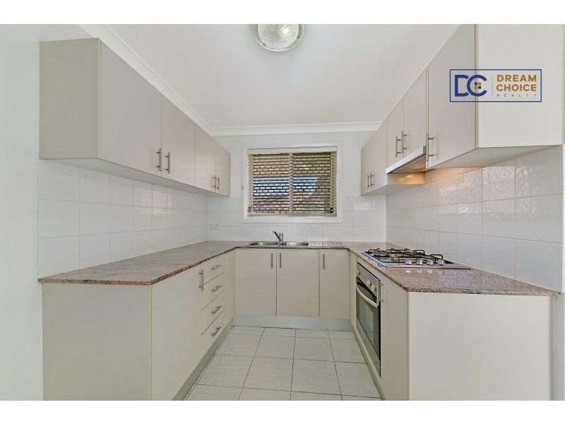 4/171-175 Targo Road, Girraween NSW 2145