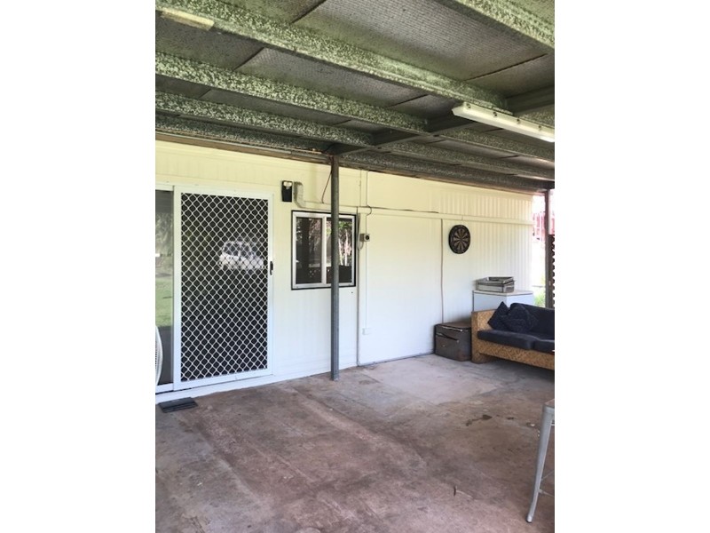 11 Chippis Rd, Nhulunbuy NT 0880