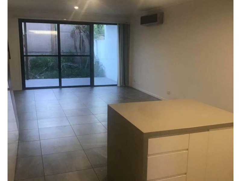 @ Parnell Blv, Robina QLD 4226