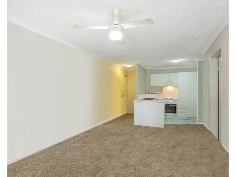 35 palm avenue, Surfers Paradise QLD 4217