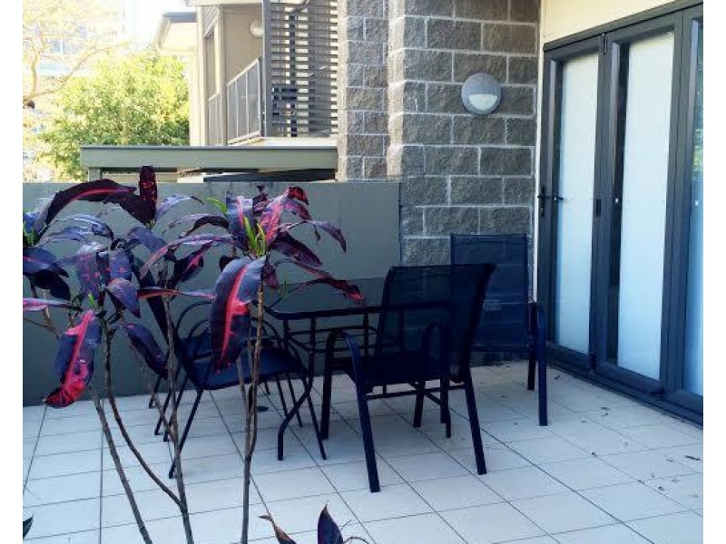 22A/18 Manning Street, Milton QLD 4064