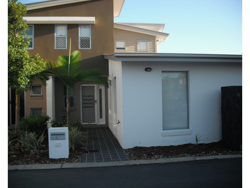 83 Venice Street, Burleigh Waters QLD 4220