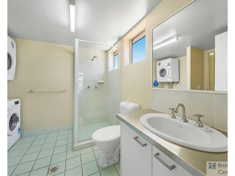 35 Palm Avenue, Surfers Paradise QLD 4217