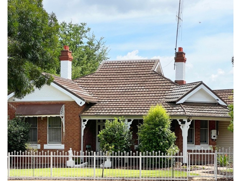 98 Warne Street, Wellington NSW 2820