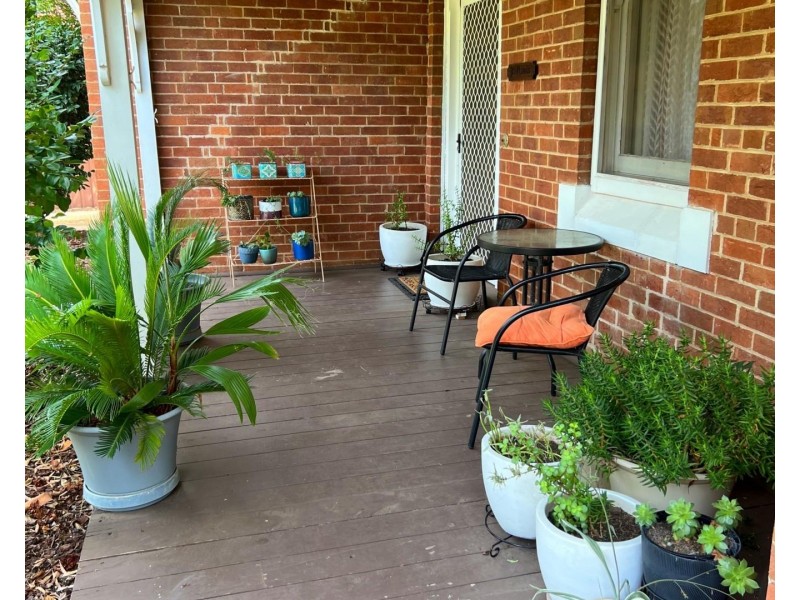 98 Warne Street, Wellington NSW 2820