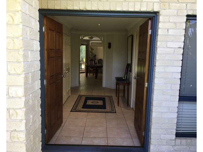 36 PHIPPS DRIVE, Meringandan West QLD 4352