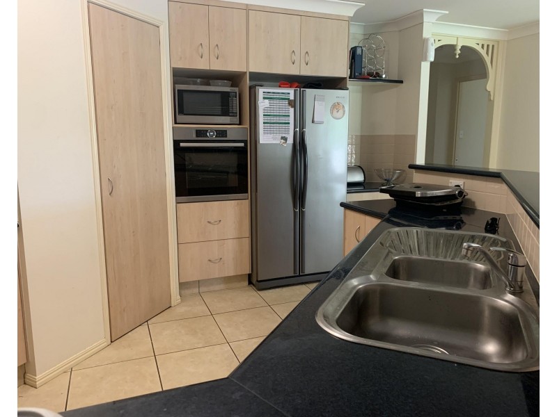 36 PHIPPS DRIVE, Meringandan West QLD 4352