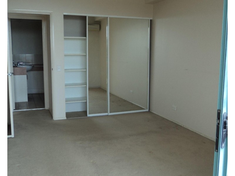 228 Vulture Street, South Brisbane QLD 4101