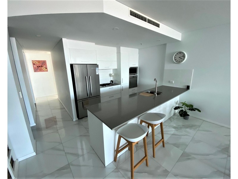 1910/1 Como Crescent, Southport QLD 4215