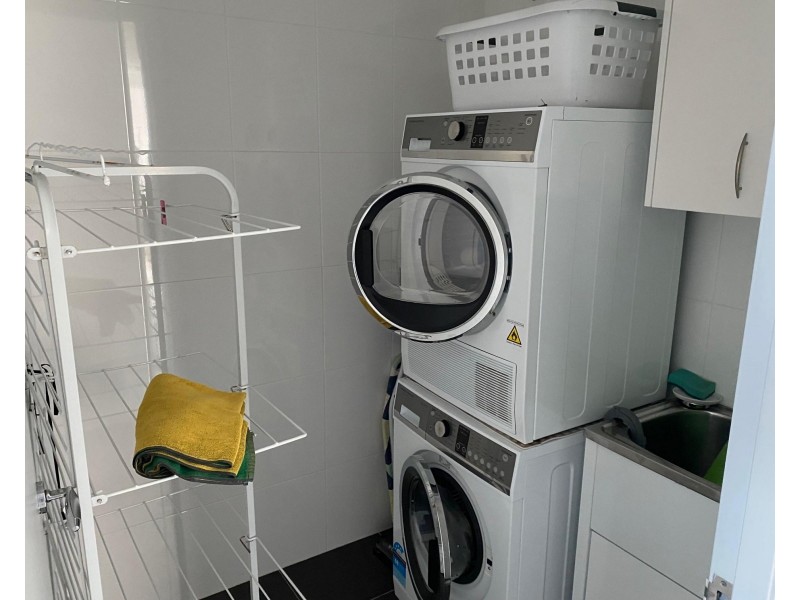 1910/1 Como Crescent, Southport QLD 4215