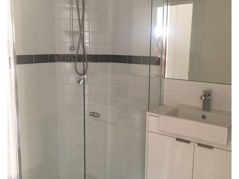 11/9-11 McGregor Avenue, Lutwyche QLD 4030