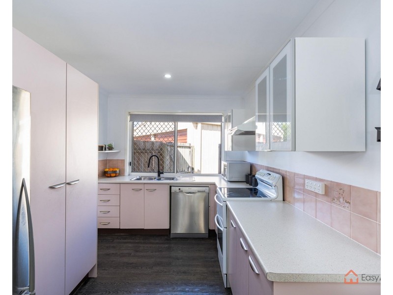 15 Thea cl, Morayfield QLD 4506