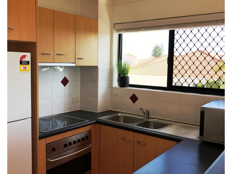 14/12 Paradise Island, Surfers Paradise QLD 4217