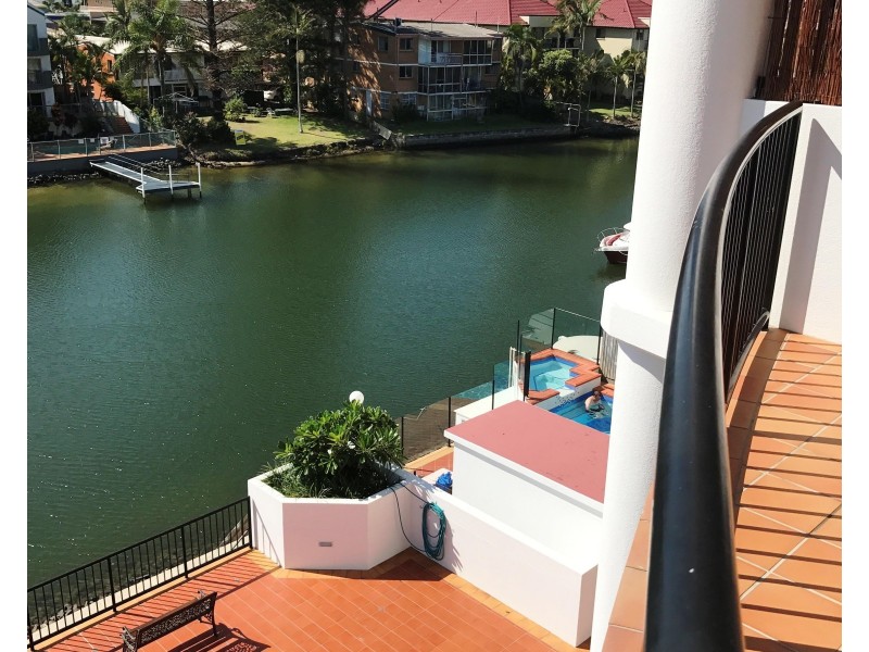 14/12 Paradise Island, Surfers Paradise QLD 4217