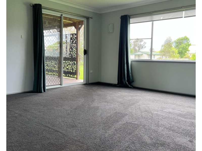 18 Obley Street, Yeoval NSW 2868