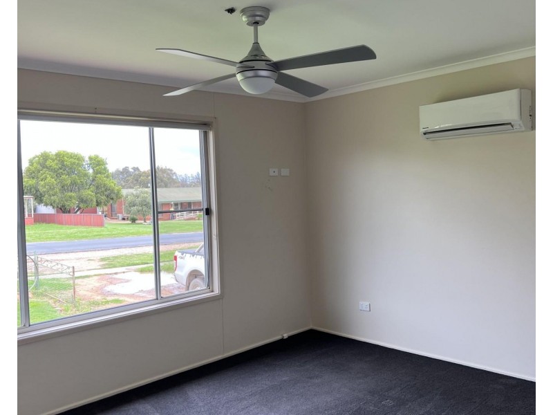 18 Obley Street, Yeoval NSW 2868