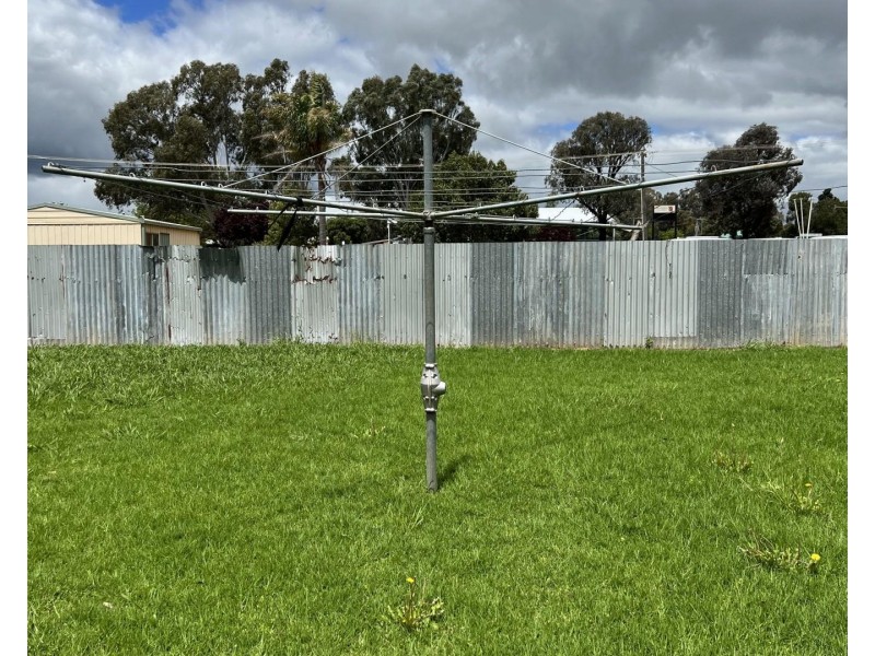 18 Obley Street, Yeoval NSW 2868