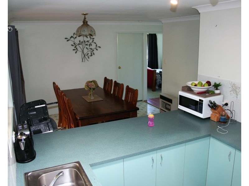 40 Liquidamber Street, Glenvale QLD 4350