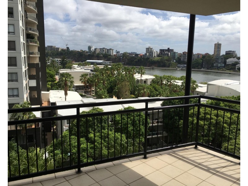 122/15 Goodwin Street, Kangaroo Point QLD 4169
