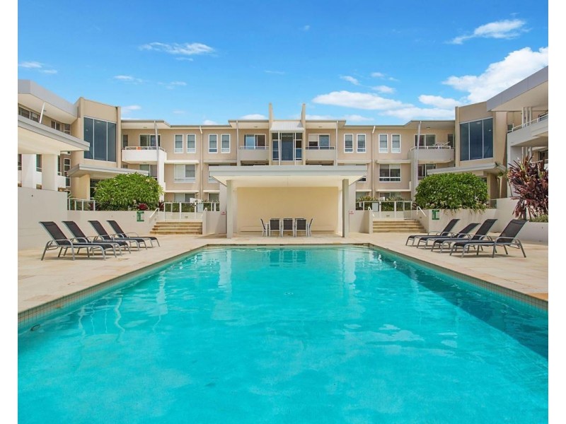 29/1 Lakefront Crescent, Varsity Lakes QLD 4227