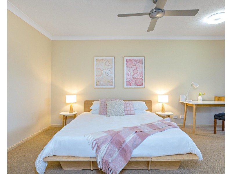 1 – 15 Robson Street, Mooroobool QLD 4870