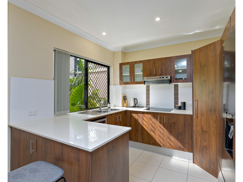 1 – 15 Robson Street, Mooroobool QLD 4870