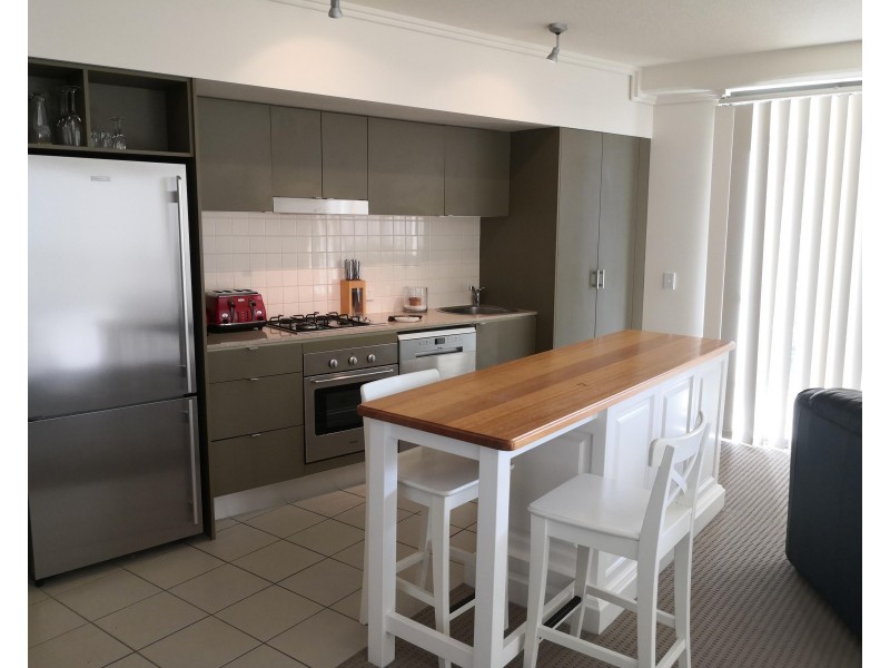 1065/18 Manning Street, Milton QLD 4064