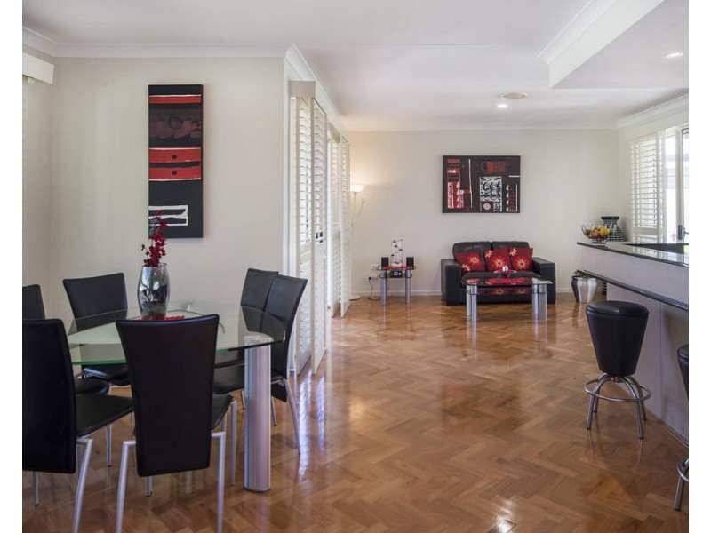 192 Easthill Drive, Robina QLD 4226