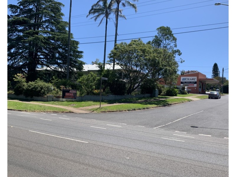 267 West Street, Harristown QLD 4350