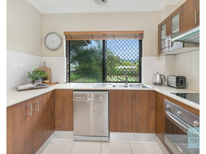 1 – 15 Robson Road, Mooroobool QLD 4870