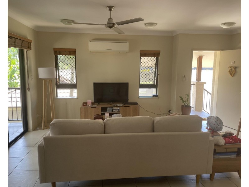 1 – 15 Robson Road, Mooroobool QLD 4870