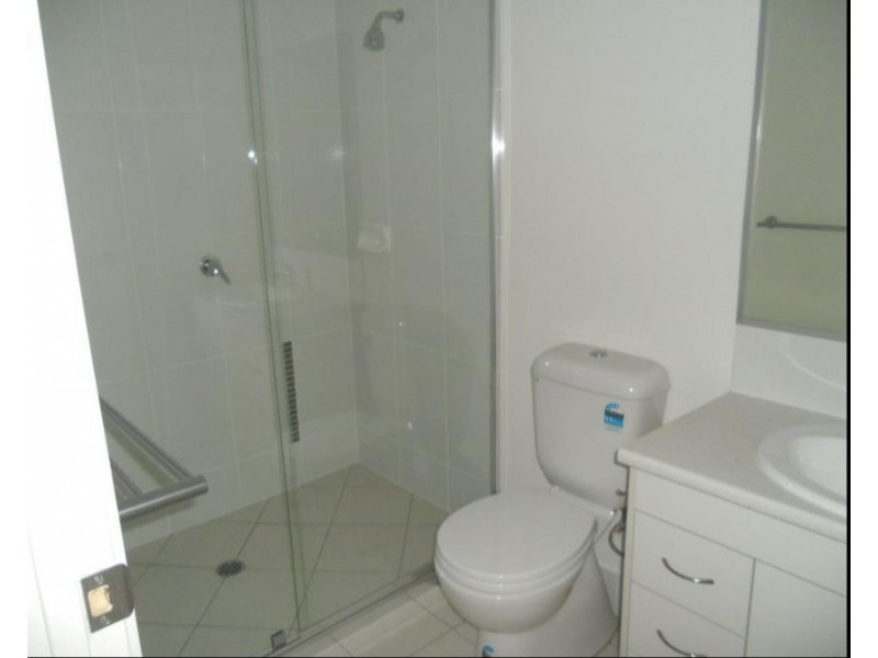 36B LAKEVIEW ROAD, Morayfield QLD 4506