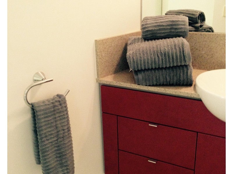 1085/18 Manning Street, Milton QLD 4064