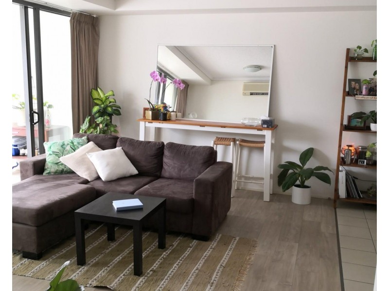 1036/18 Manning Street, Milton QLD 4064