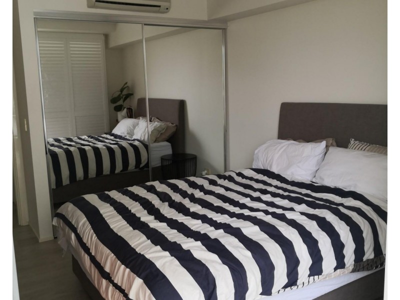 1036/18 Manning Street, Milton QLD 4064